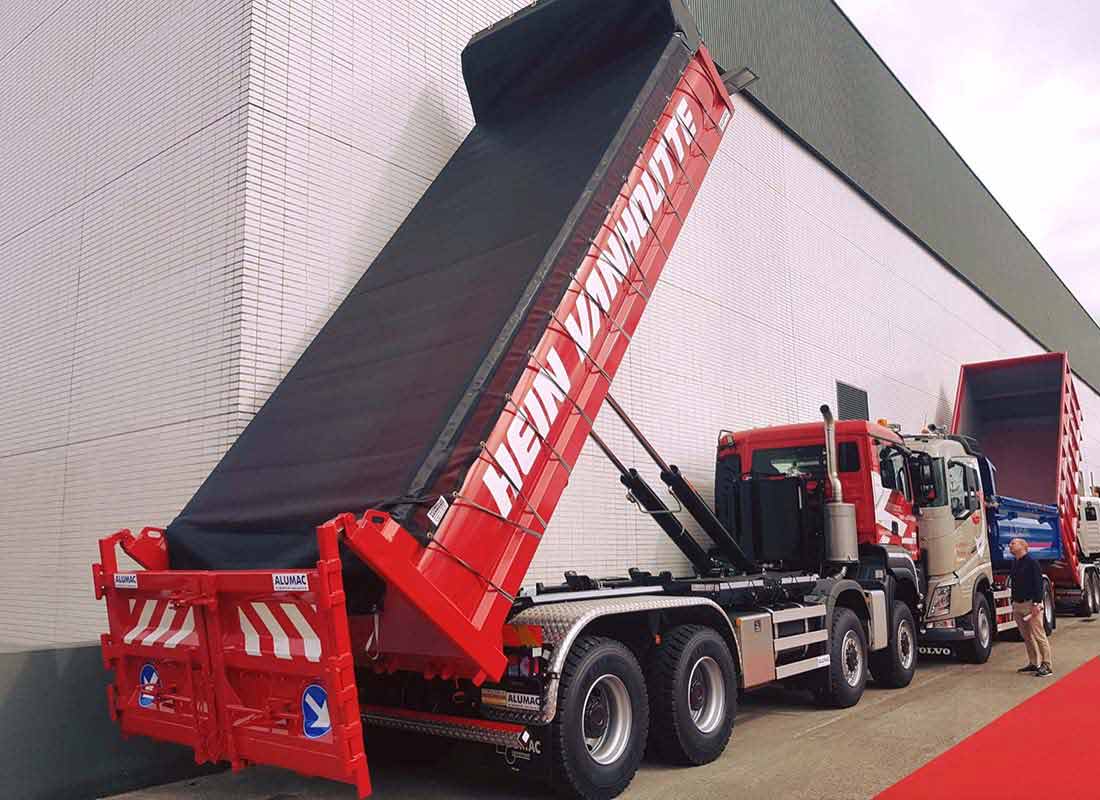 logo ontwerp voor Hein Vanhoutte te Moen / Zwevegem